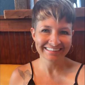 Meet your Posher, Lori